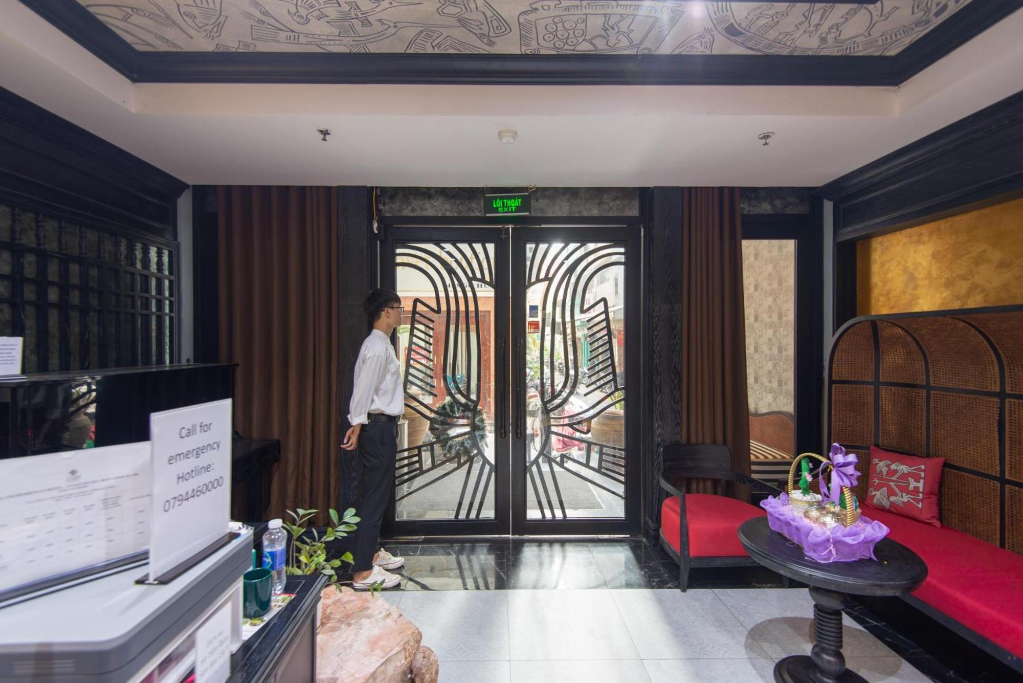 22Land Residence Hotel & Spa 52 Ngo Huyen Hanoi Exterior foto