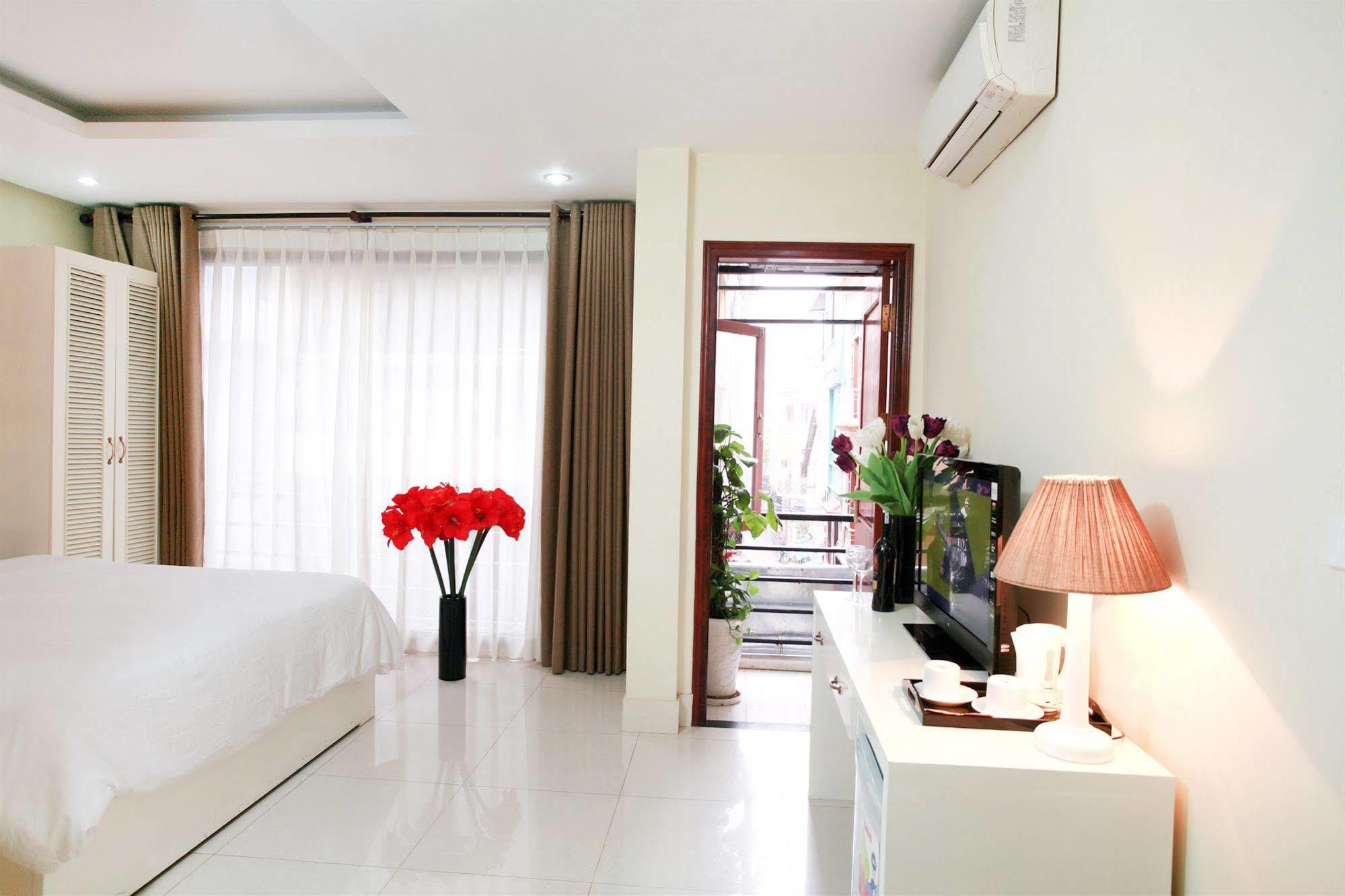 22Land Residence Hotel & Spa 52 Ngo Huyen Hanoi Exterior foto